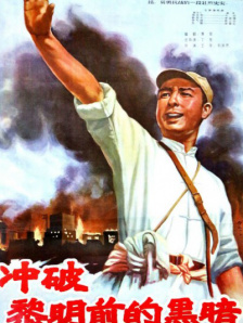 女人趴下脱了内裤光着被调教
